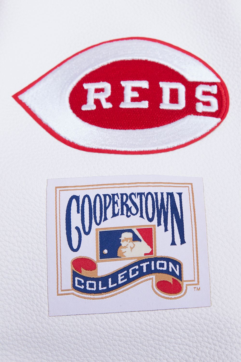 Pro Standard Men's Cincinnati Reds Red Retro Classic Jacket product image
