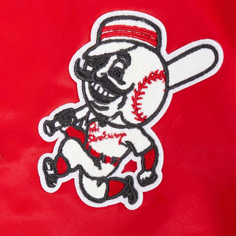Pro Standard Boys' Cincinnati Reds Red Classic Satin Jacket product image