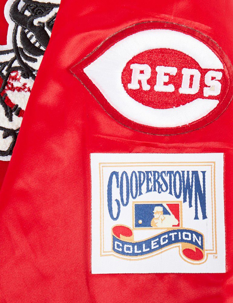 Pro Standard Boys' Cincinnati Reds Red Classic Satin Jacket product image