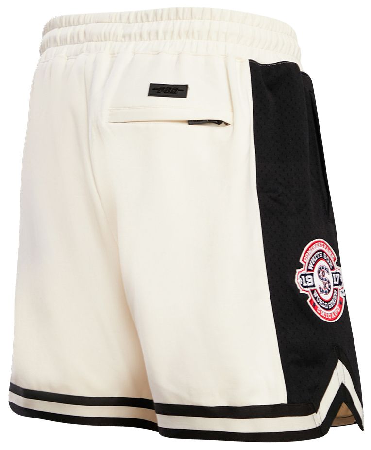 Pro Standard Men's Chicago White Sox Retro Double Knit 2.0 Shorts product image