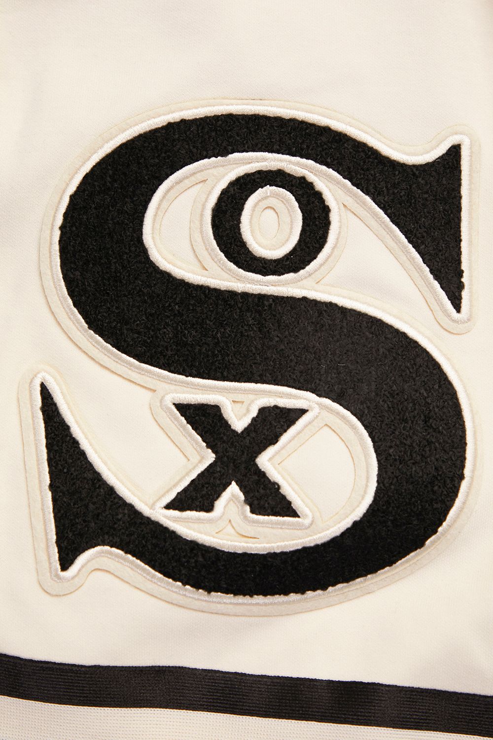 Pro Standard Men's Chicago White Sox Retro Double Knit 2.0 Shorts product image