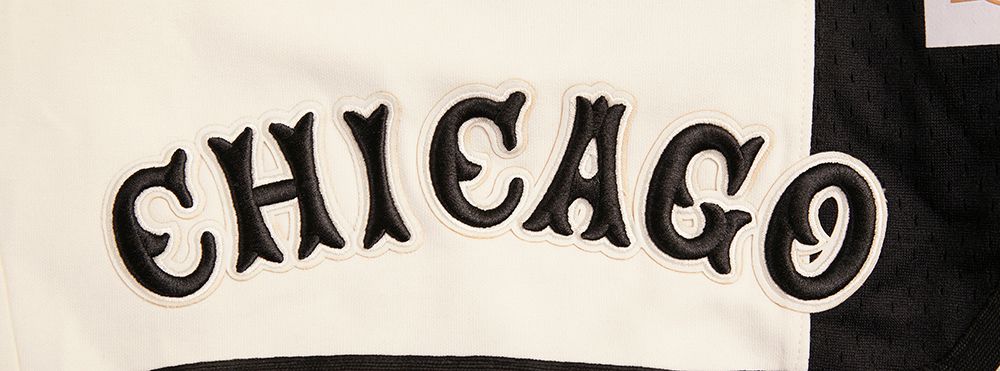 Pro Standard Men's Chicago White Sox Retro Double Knit 2.0 Shorts product image