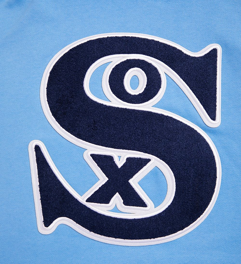 Pro Standard Men's Chicago White Sox Fleece Pullover Hoodie product image