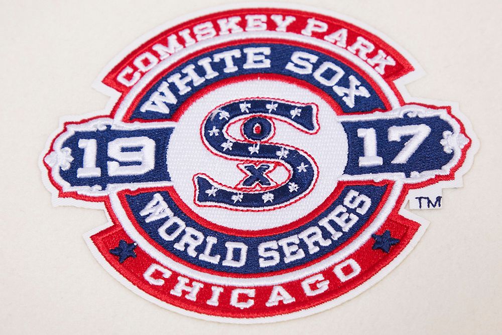 Pro Standard Men's Chicago White Sox Wool Varsity Jacket product image