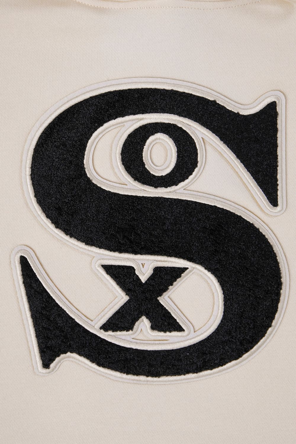 Pro Standard Women's Chicago White Sox Retro Cropped Fleece Hoodie product image