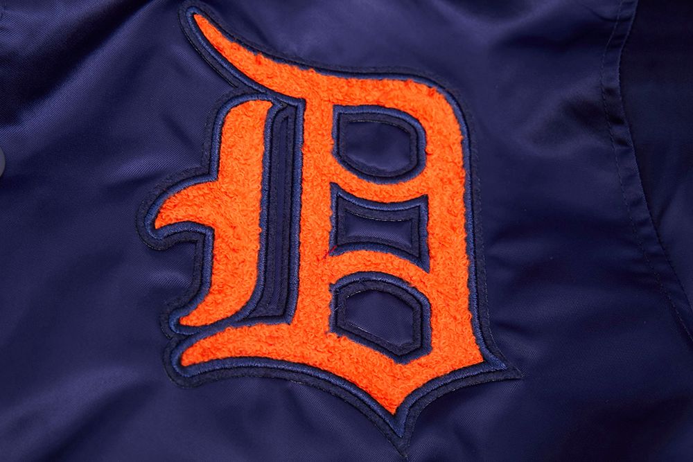Pro Standard Men's Detroit Tigers Retro Rib Satin Jacket product image
