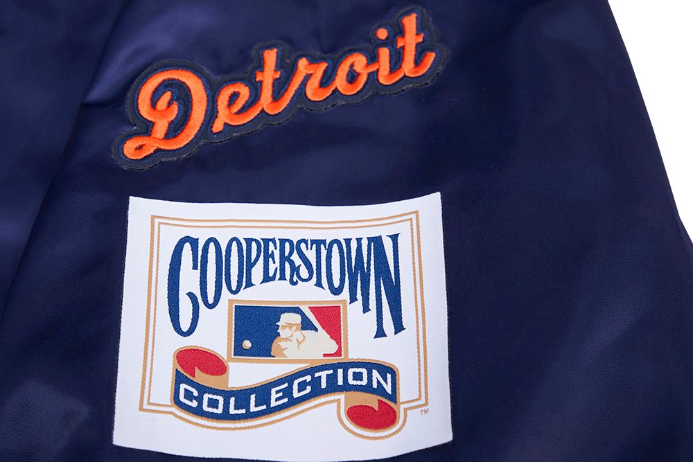 Pro Standard Men's Detroit Tigers Retro Rib Satin Jacket product image