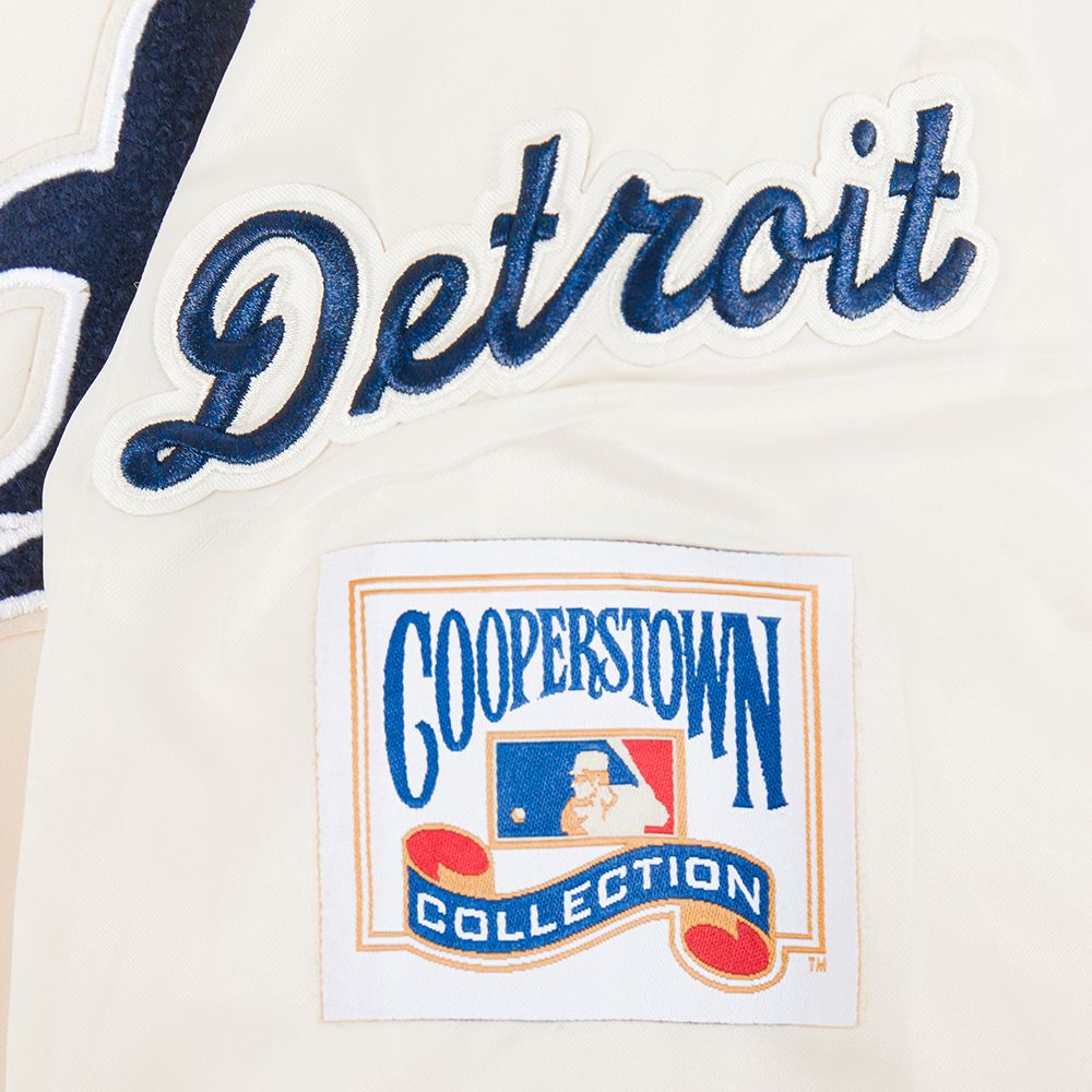 Pro Standard Youth Detroit Tigers Cream Classic Satin Jacket product image