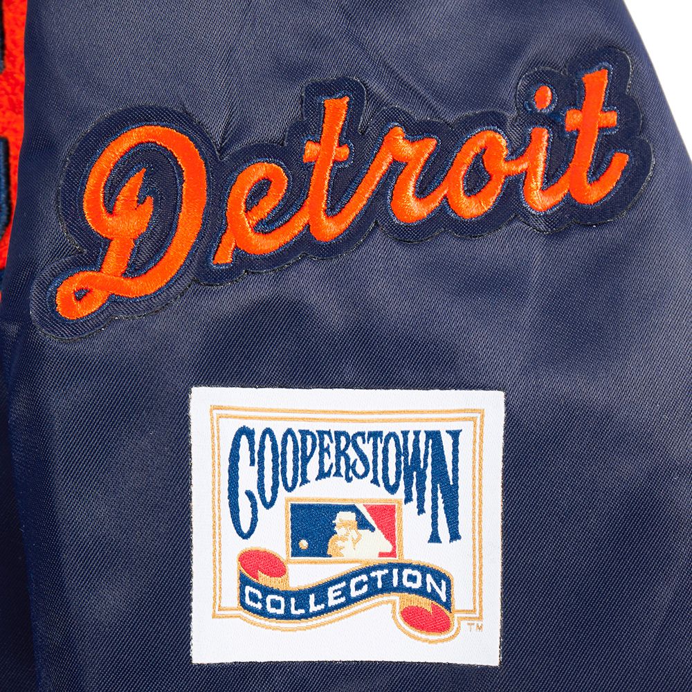 Pro Standard Boys' Detroit Tigers Navy Classic Satin Jacket product image