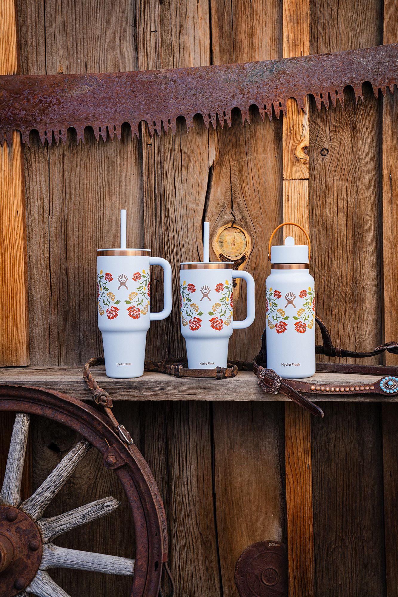 Hydro Flask 32 oz. Wide Mouth Bottle with Flex Straw Cap product image