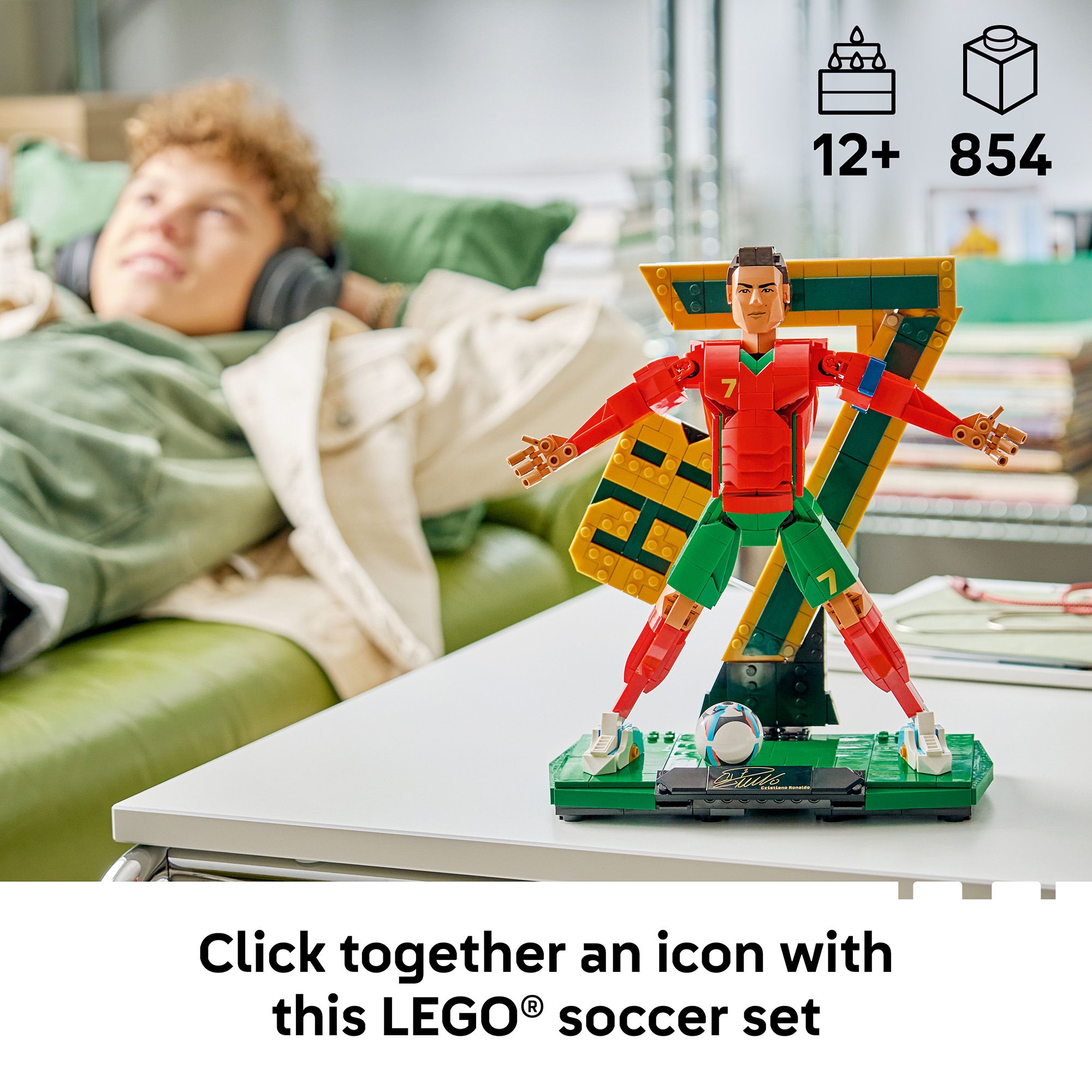 LEGO Editions Sports Cristiano Ronaldo – Soccer Legend product image