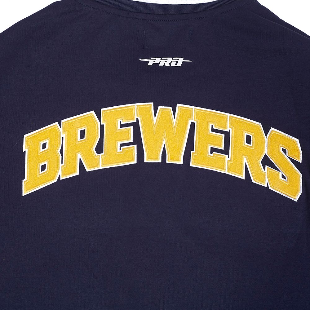 Pro Standard Men's Milwaukee Brewers Navy Warmup Jacket product image