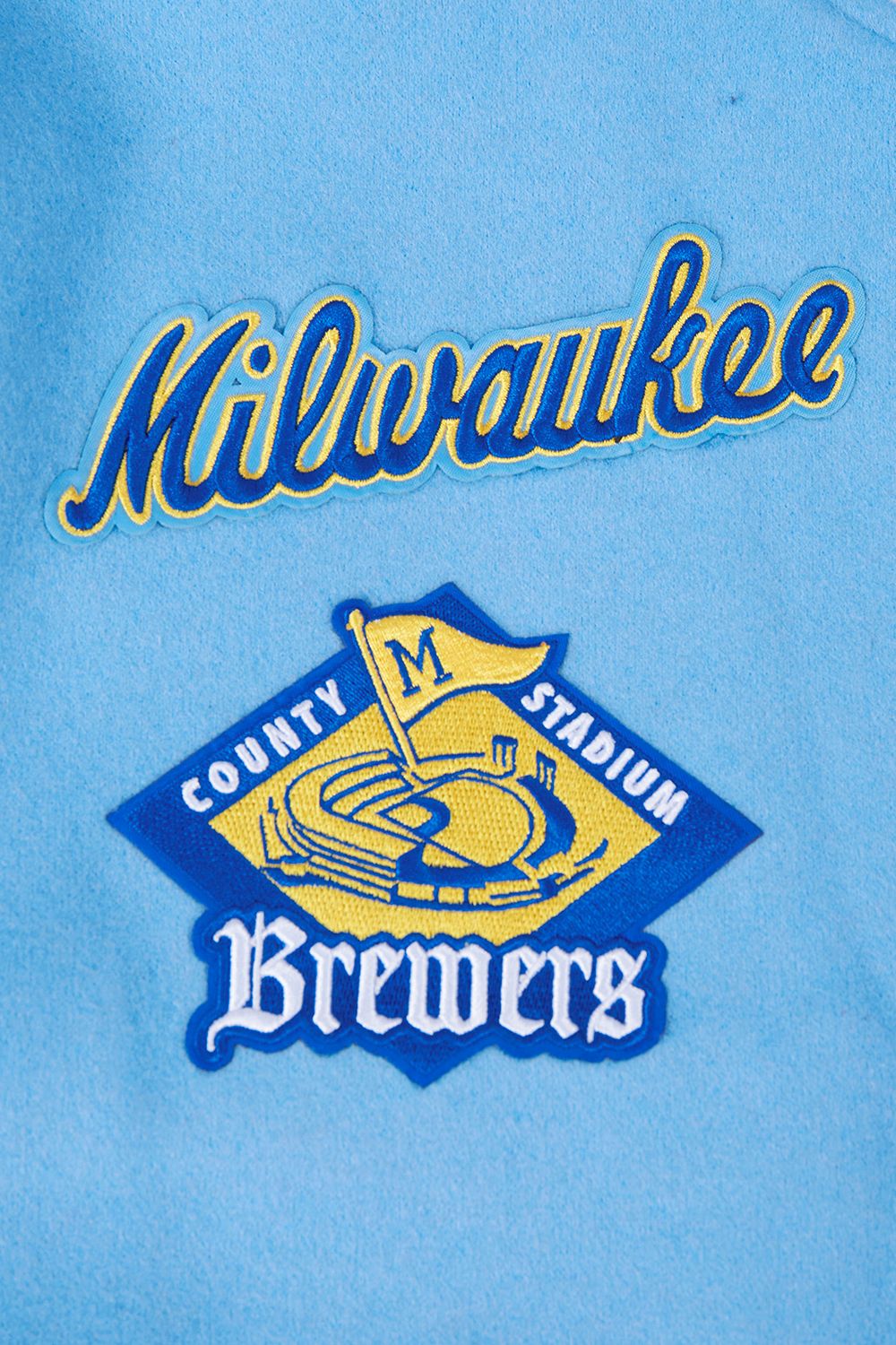 Pro Standard Men's Milwaukee Brewers Blue Retro Classic Jacket product image