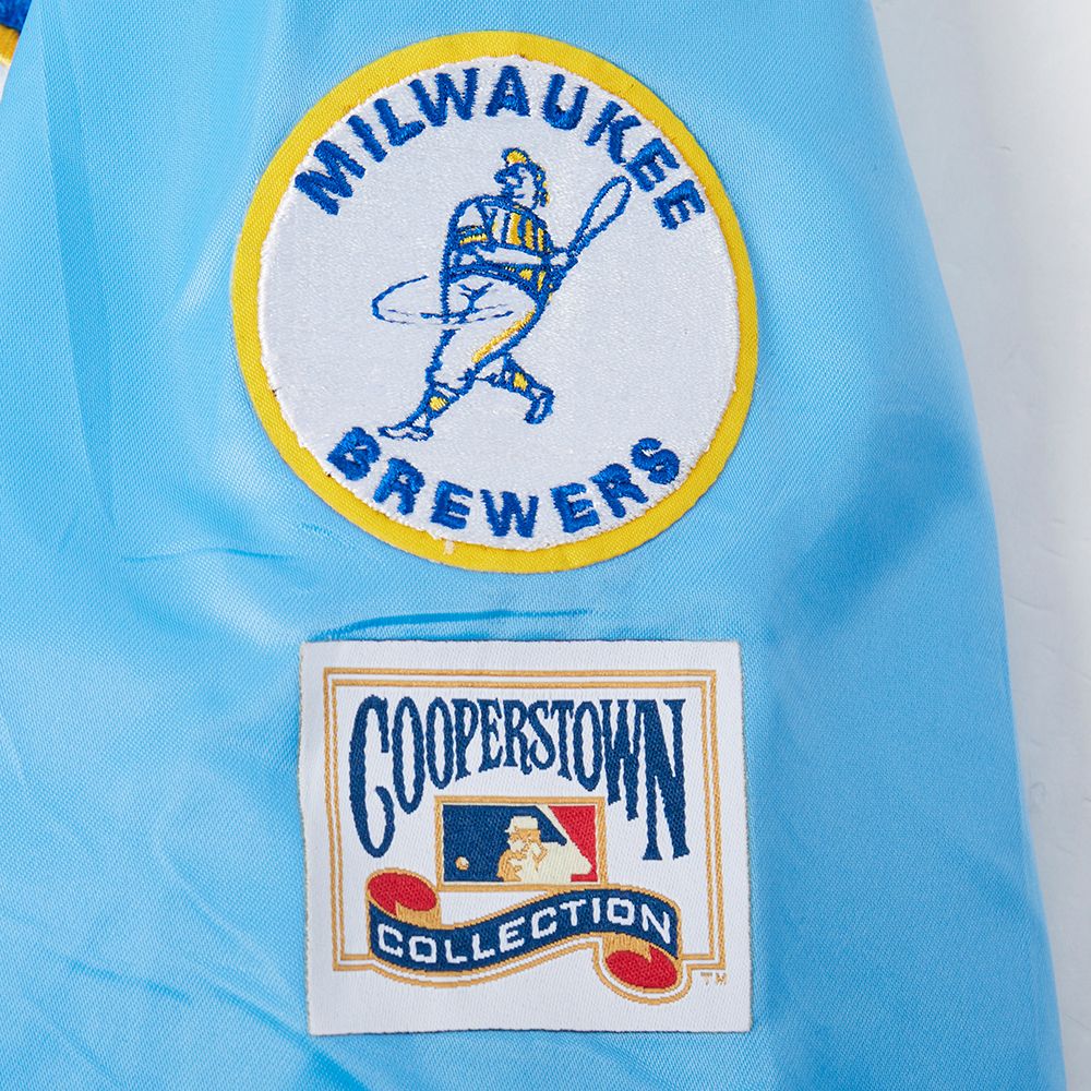 Pro Standard Boys' Milwaukee Brewers Blue Classic Satin Jacket product image
