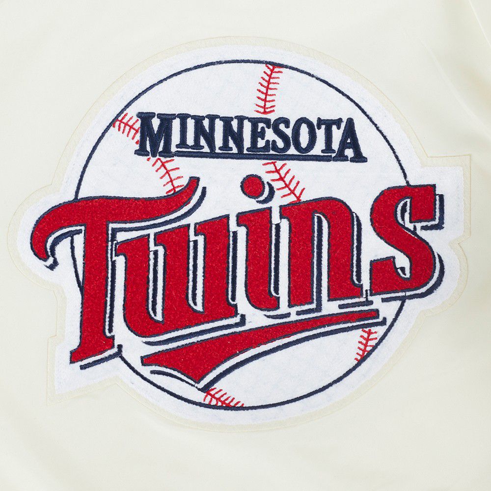 Pro Standard Youth Minnesota Twins Cream Classic Satin Jacket product image