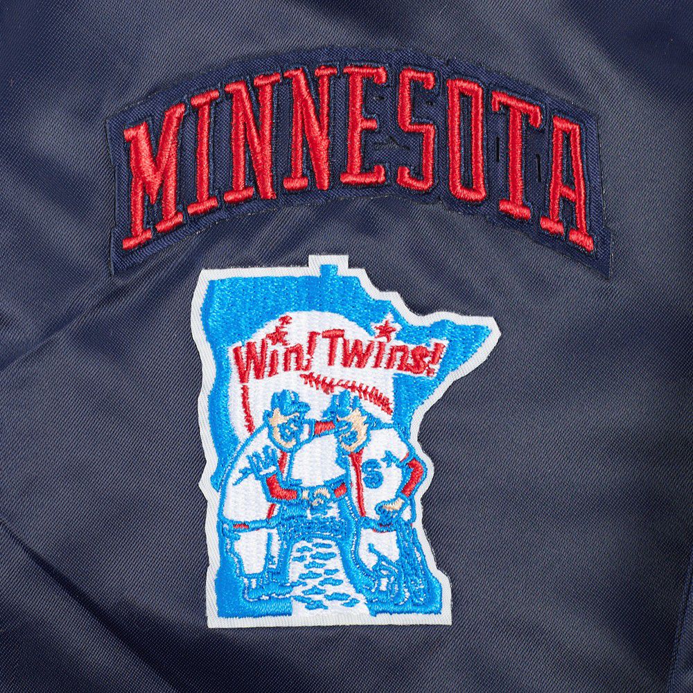 Pro Standard Boys' Minnesota Twins Navy Classic Satin Jacket product image