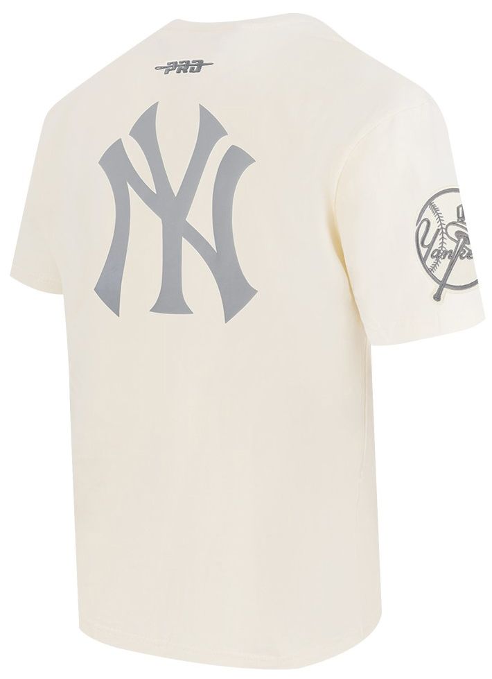 Pro Standard Men's New York Yankees Cream Street Team T-Shirt product image
