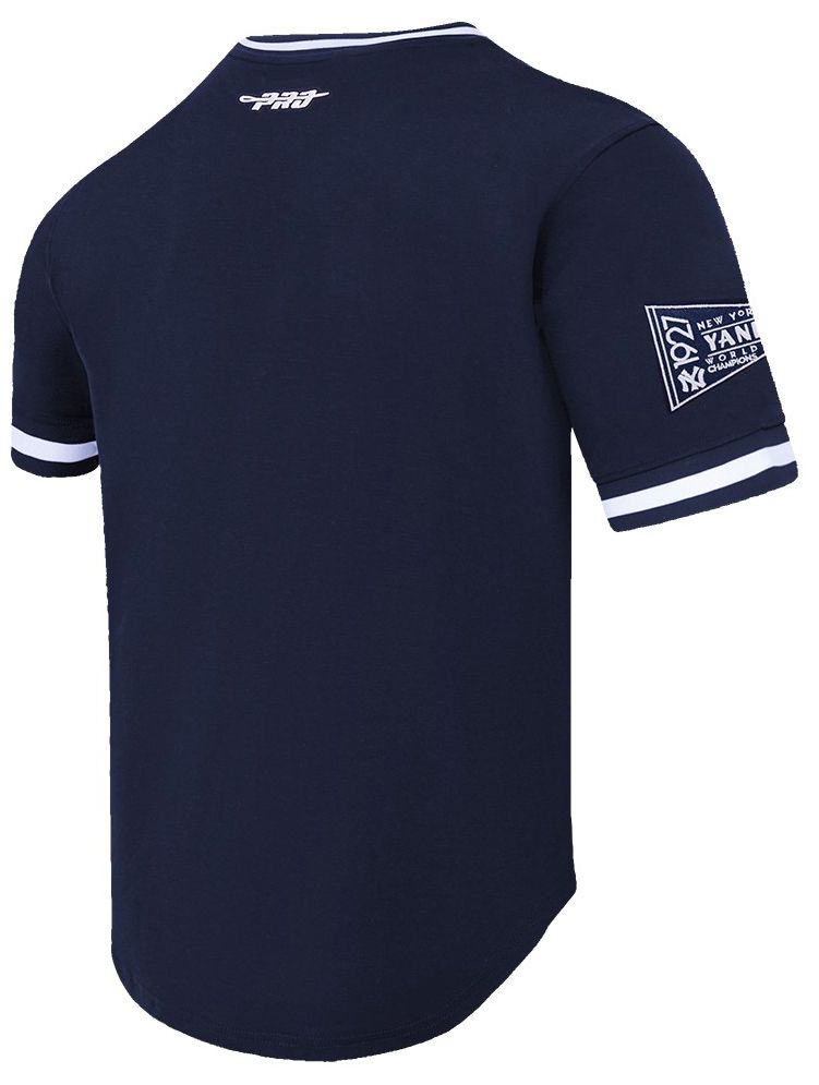 Pro Standard Men's New York Yankees Navy Retro Classic Double Knit T-Shirt product image