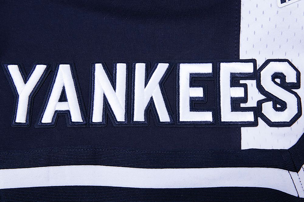 Pro Standard Men's New York Yankees Retro Double Knit 2.0 Shorts product image