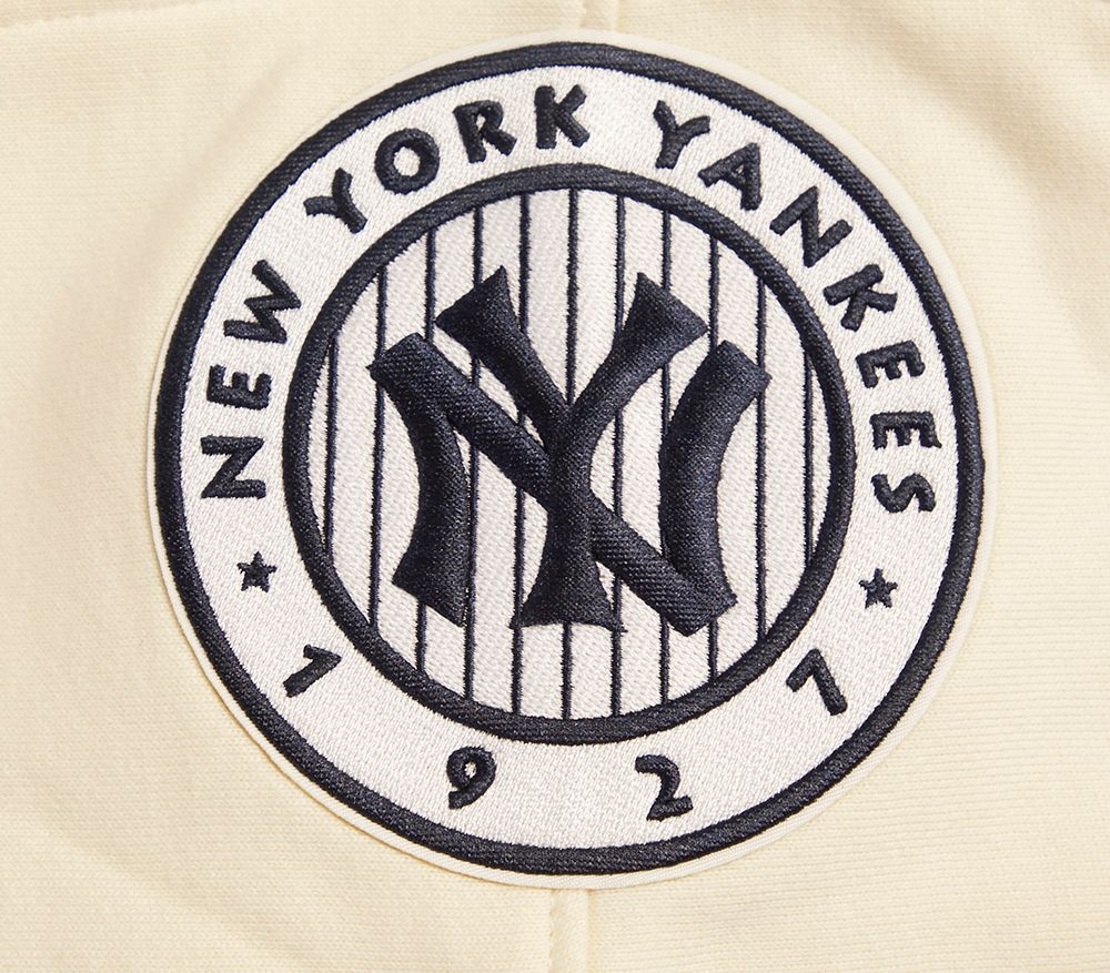 Pro Standard Men's New York Yankees Cream Classic Retro Pullover Hoodie product image