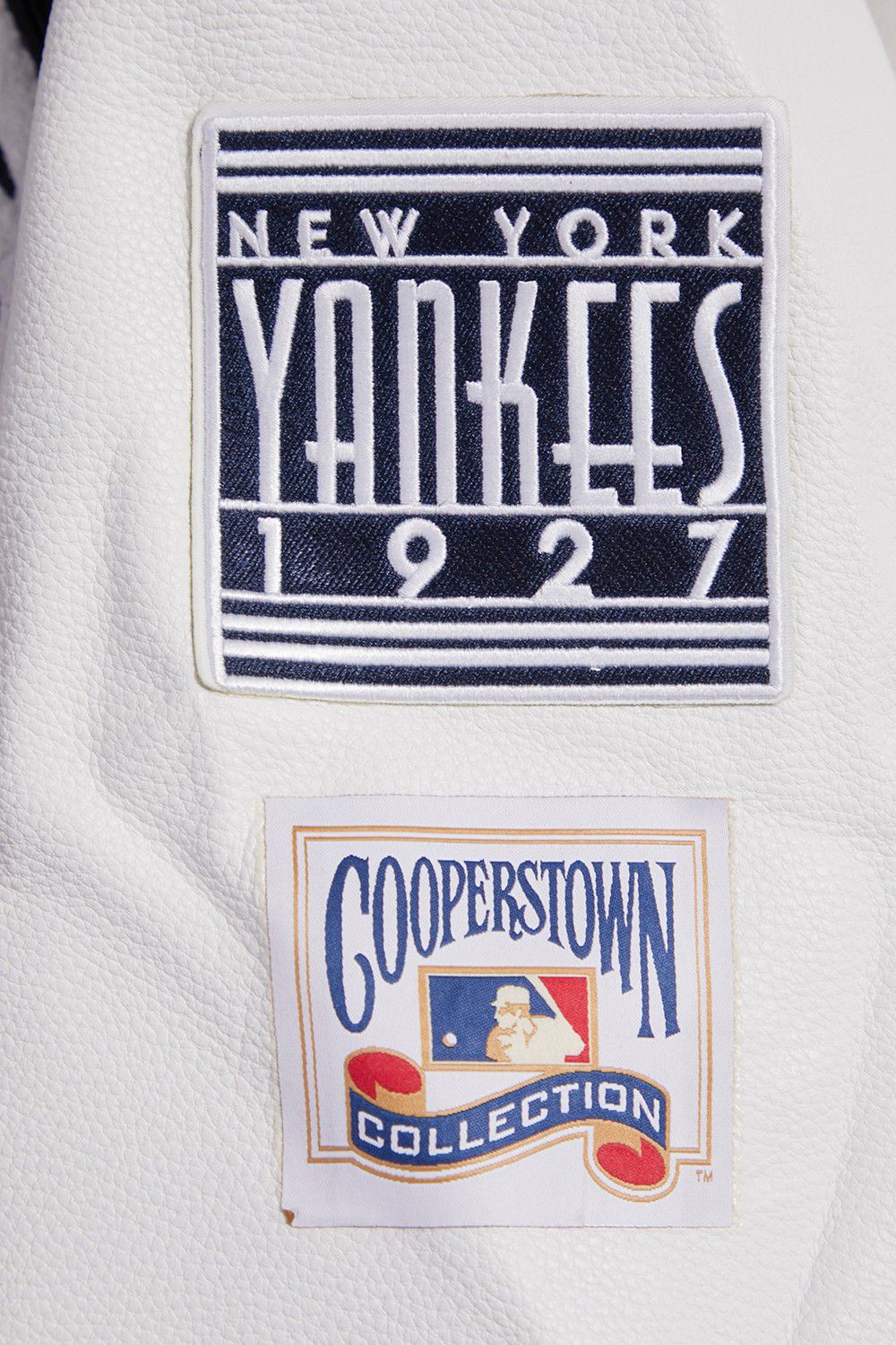 Pro Standard Men's New York Yankees Navy Retro Classic Jacket product image