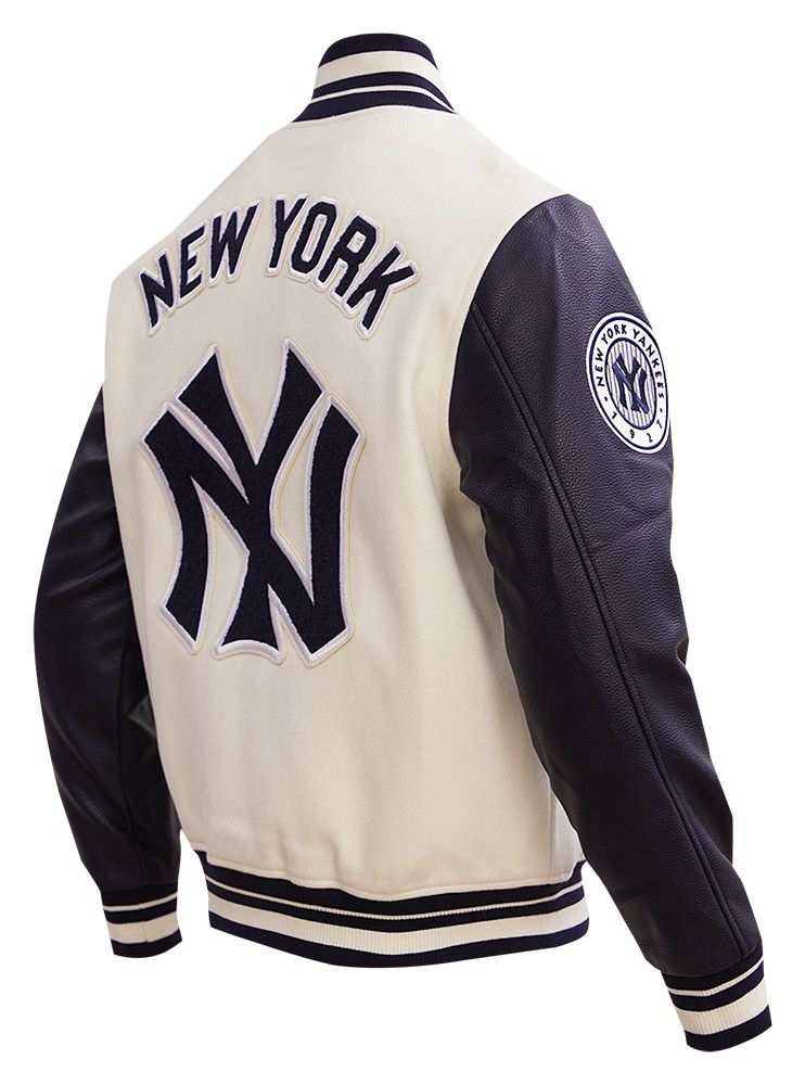 Pro Standard Men's New York Yankees Wool Varsity Jacket product image