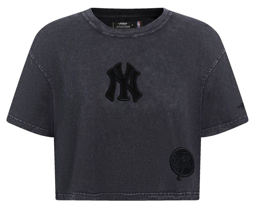 Pro Standard Women's New York Yankees Black Washed Classic T-Shirt product image