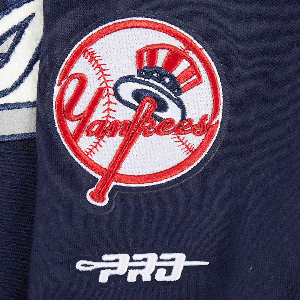 Pro Standard Youth New York Yankees Midnight Navy Script Tail T-Shirt product image
