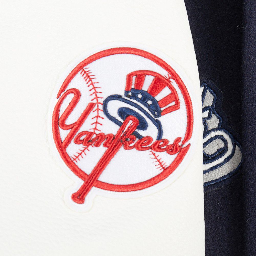 Pro Standard Youth New York Yankees Midnight Navy Script Tail Varsity Jacket product image