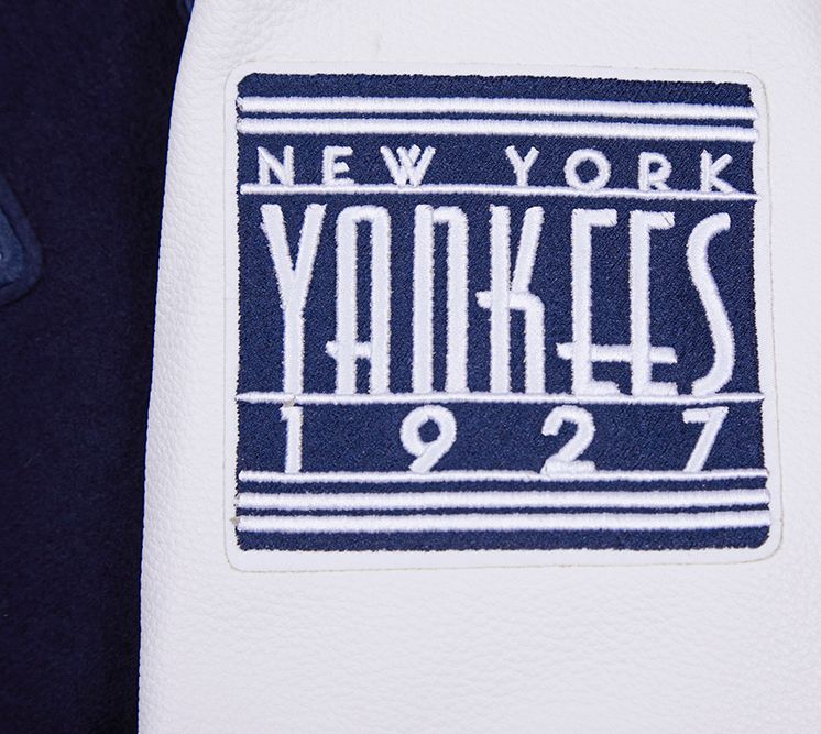 Pro Standard Women's New York Yankees Retro Varsity Jacket product image