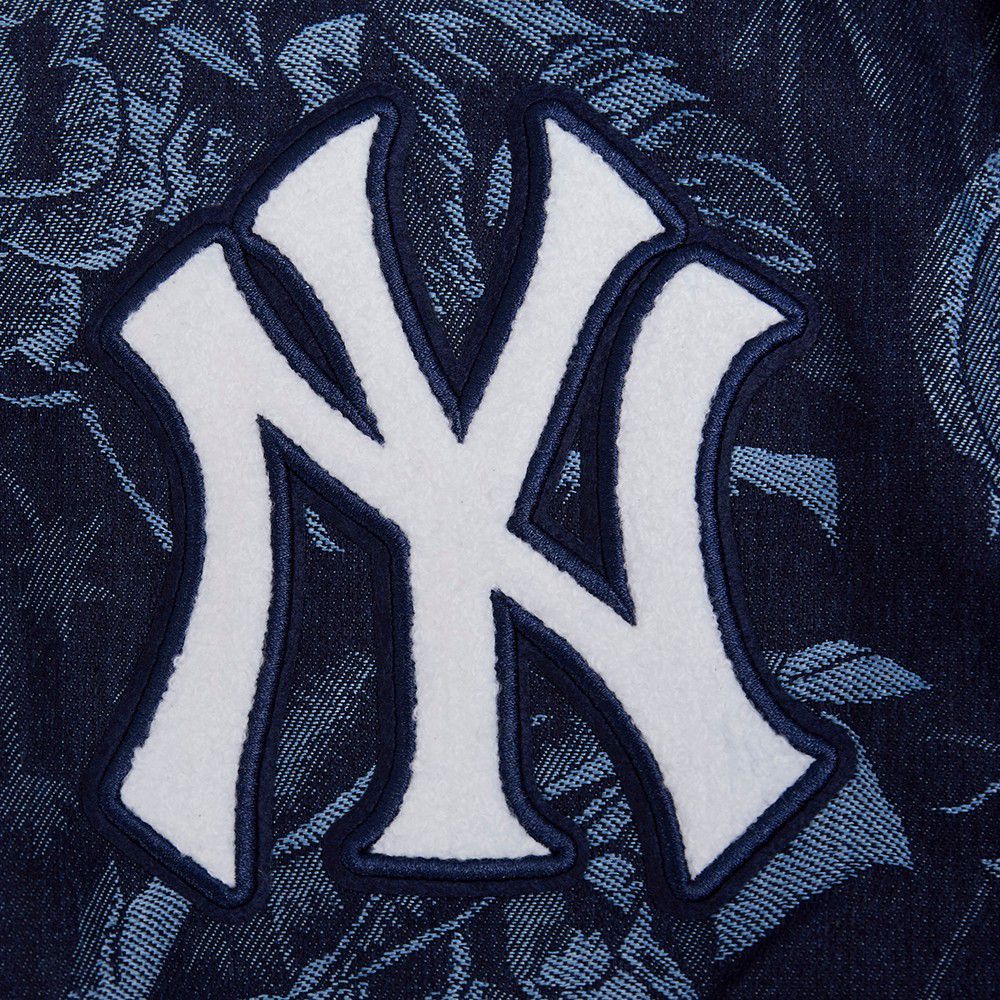 Pro Standard Women's New York Yankees Blue Denim Cropped Floral Jacket product image