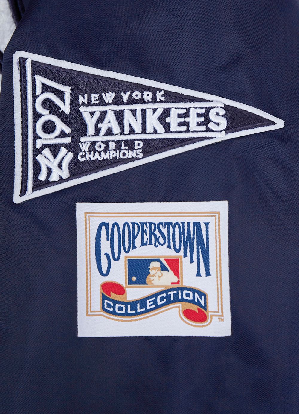 Pro Standard Women's New York Yankees Retro Satin Jacket product image