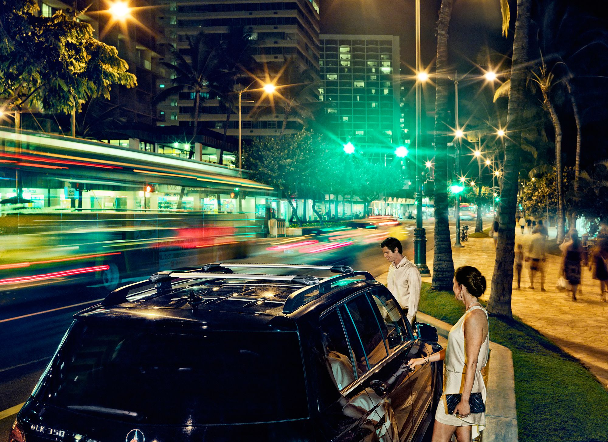 Thule AeroBlade Edge Flush Mount Load Bar product image