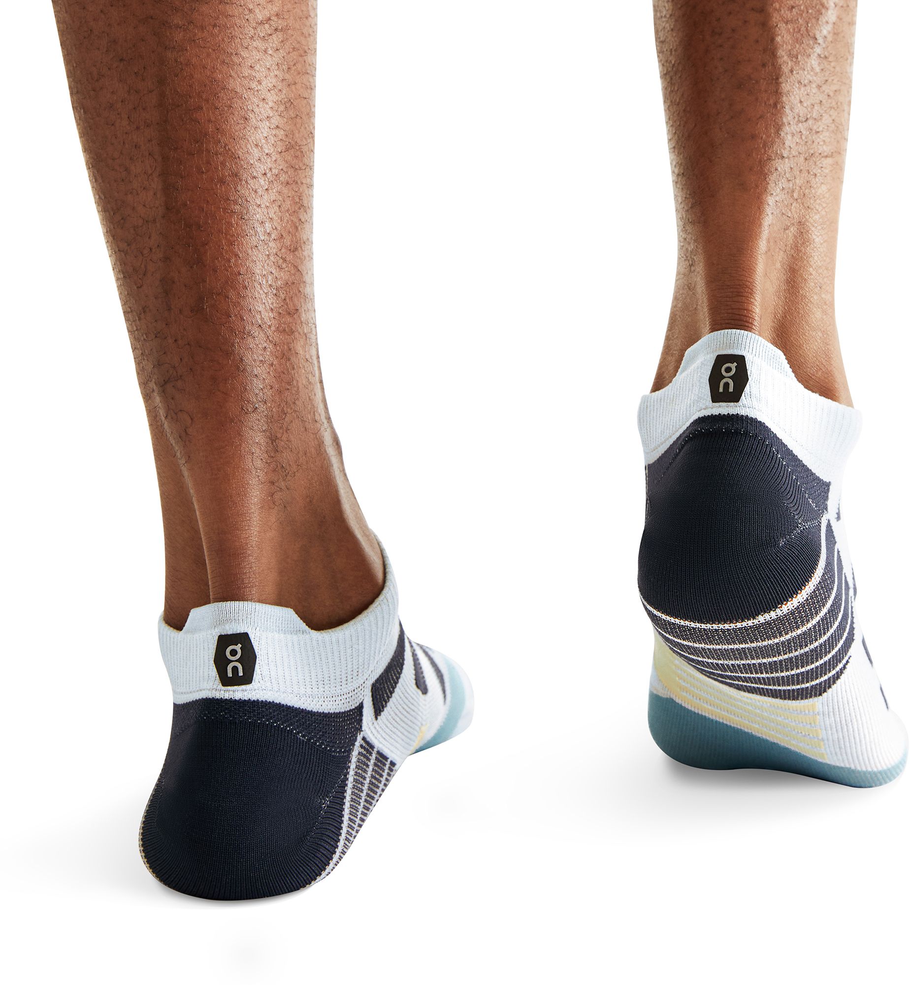 On Men's Performance Low Socks product image