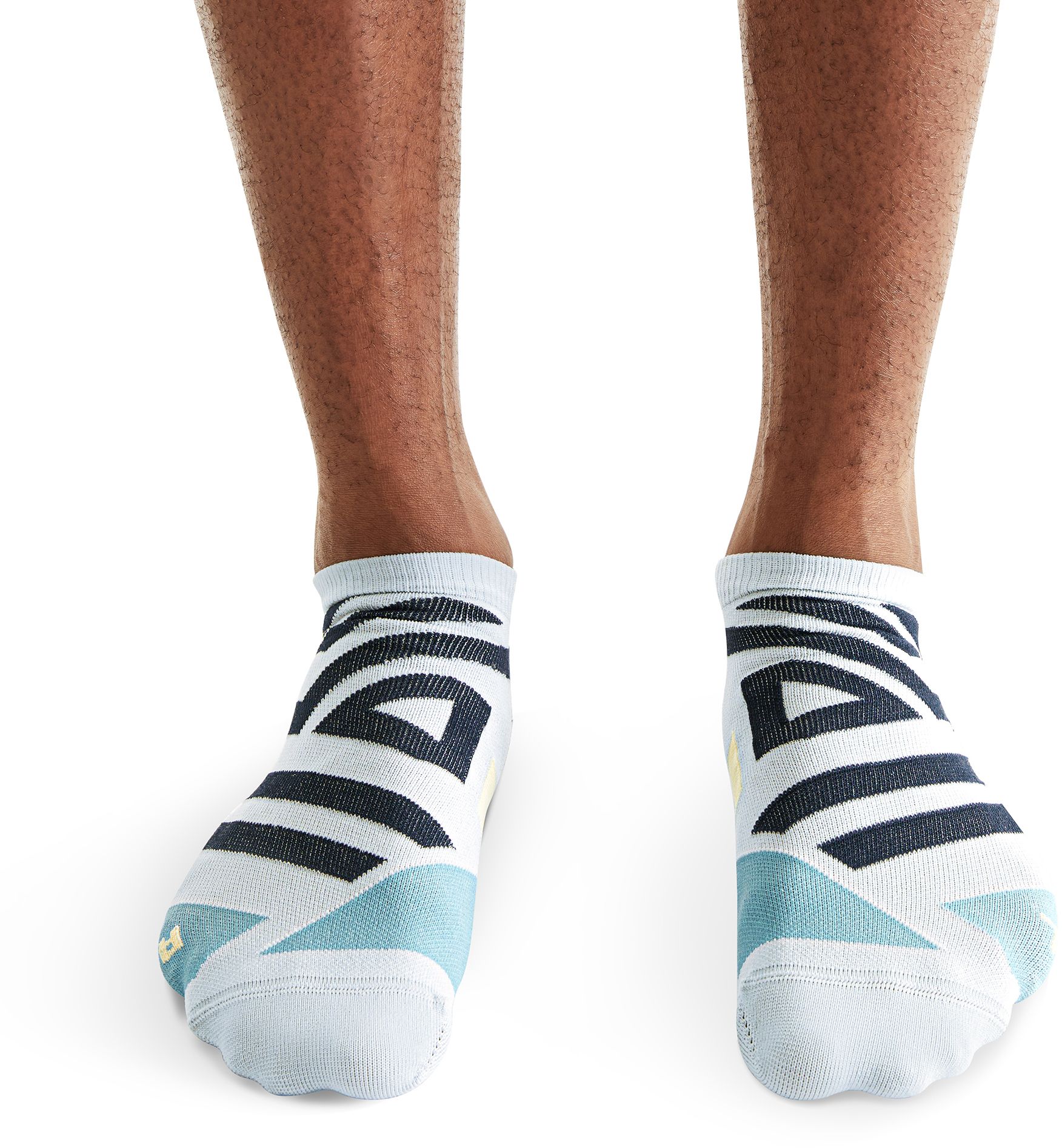 On Men's Performance Low Socks product image