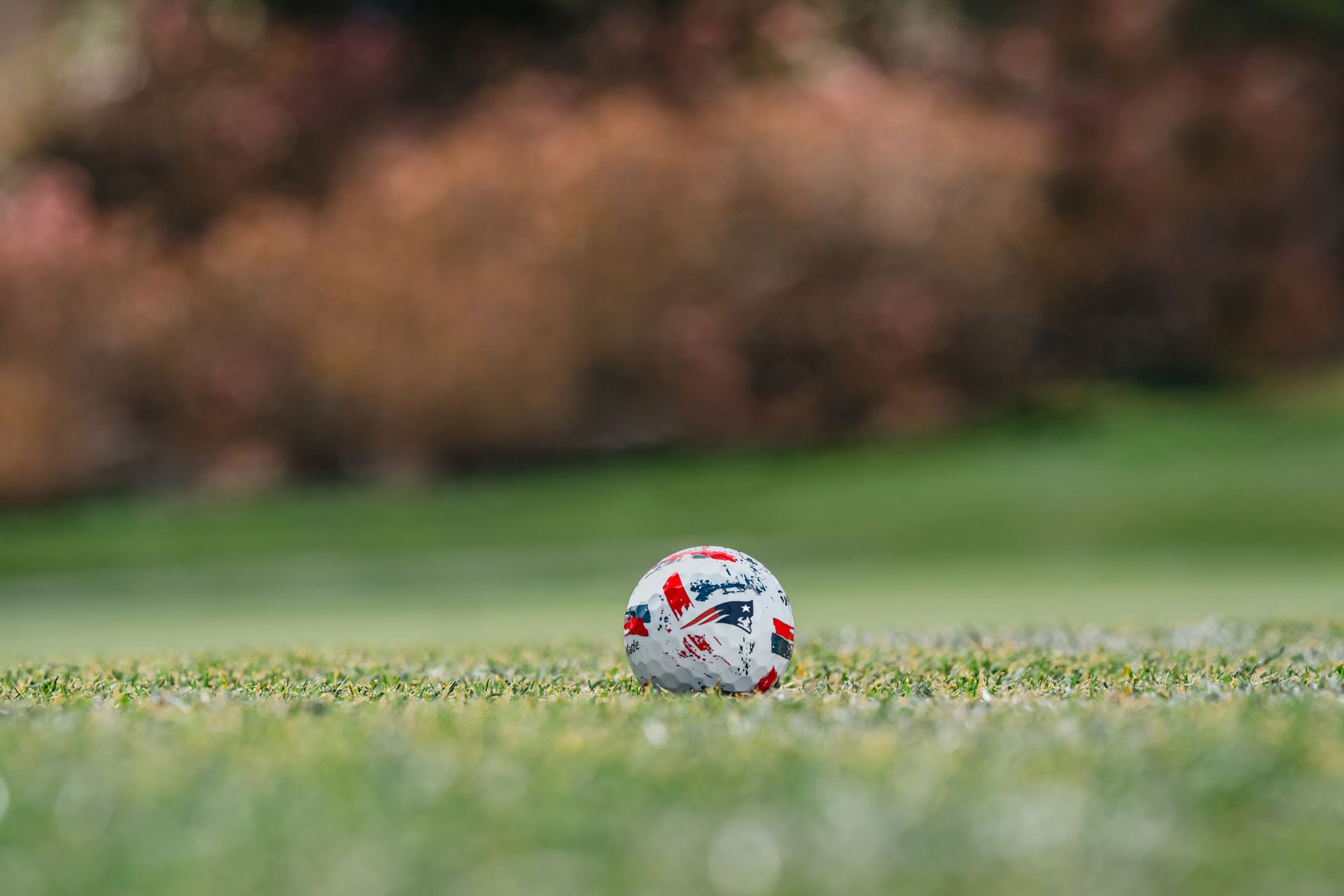 TaylorMade 2025 SpeedSoft Ink New England Patriots Golf Balls product image