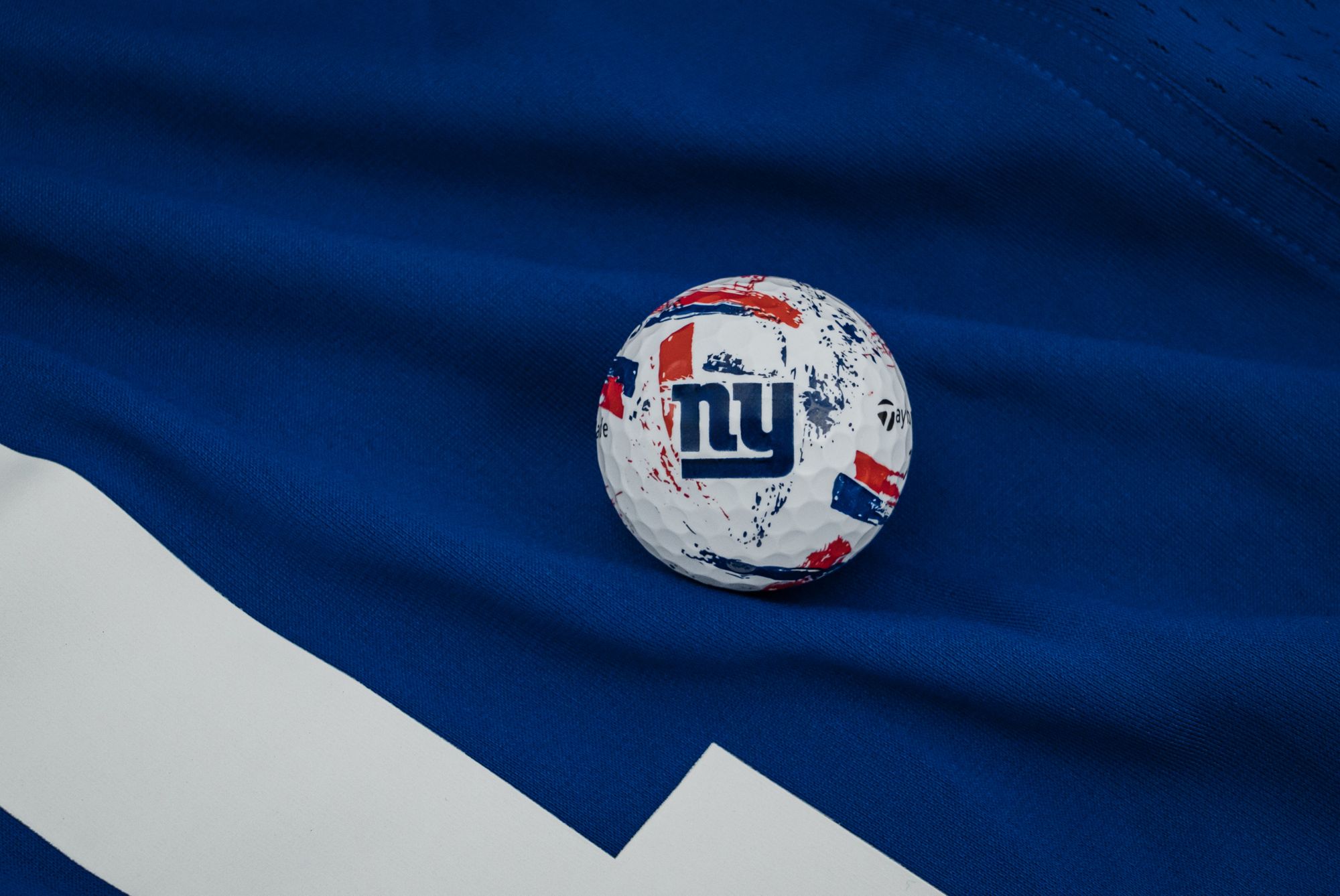 TaylorMade 2025 SpeedSoft Ink New York Giants Golf Balls product image