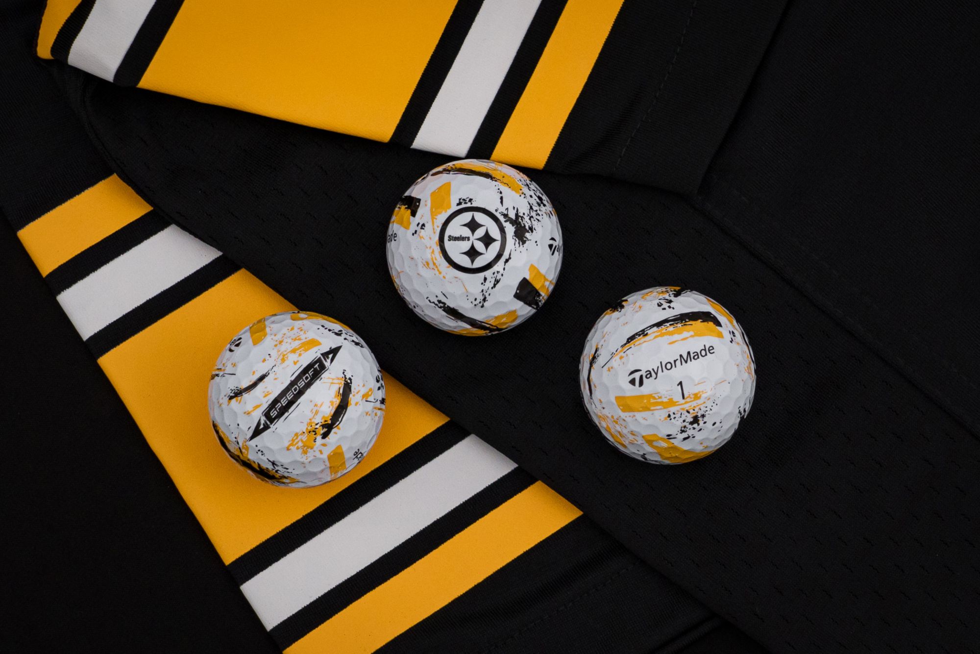 TaylorMade 2025 SpeedSoft Ink Pittsburgh Steelers Golf Balls product image