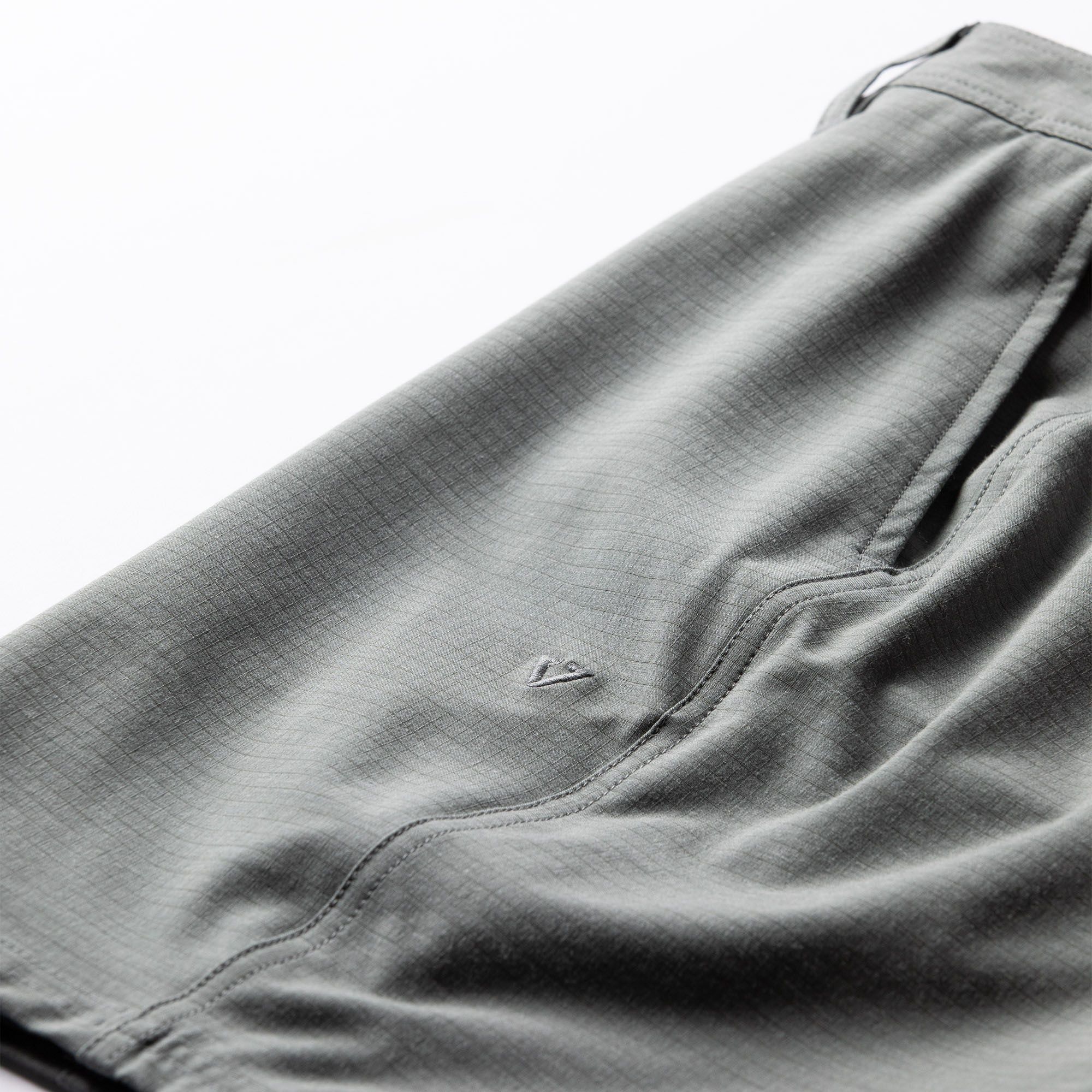 Vissla Men's Canyons Hybrid Shorts product image