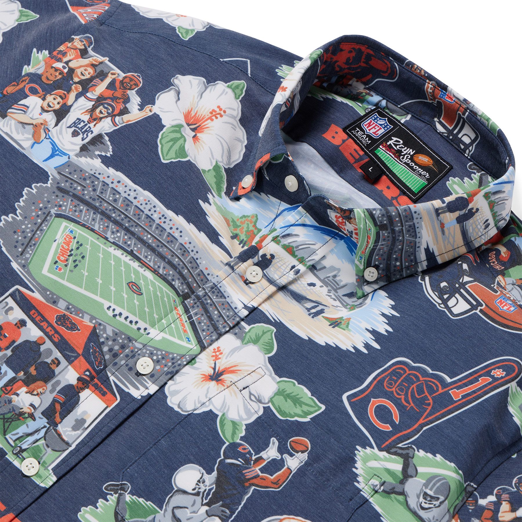 Reyn Spooner Men's Chicago Bears Scenic Navy Button-Down Shirt product image
