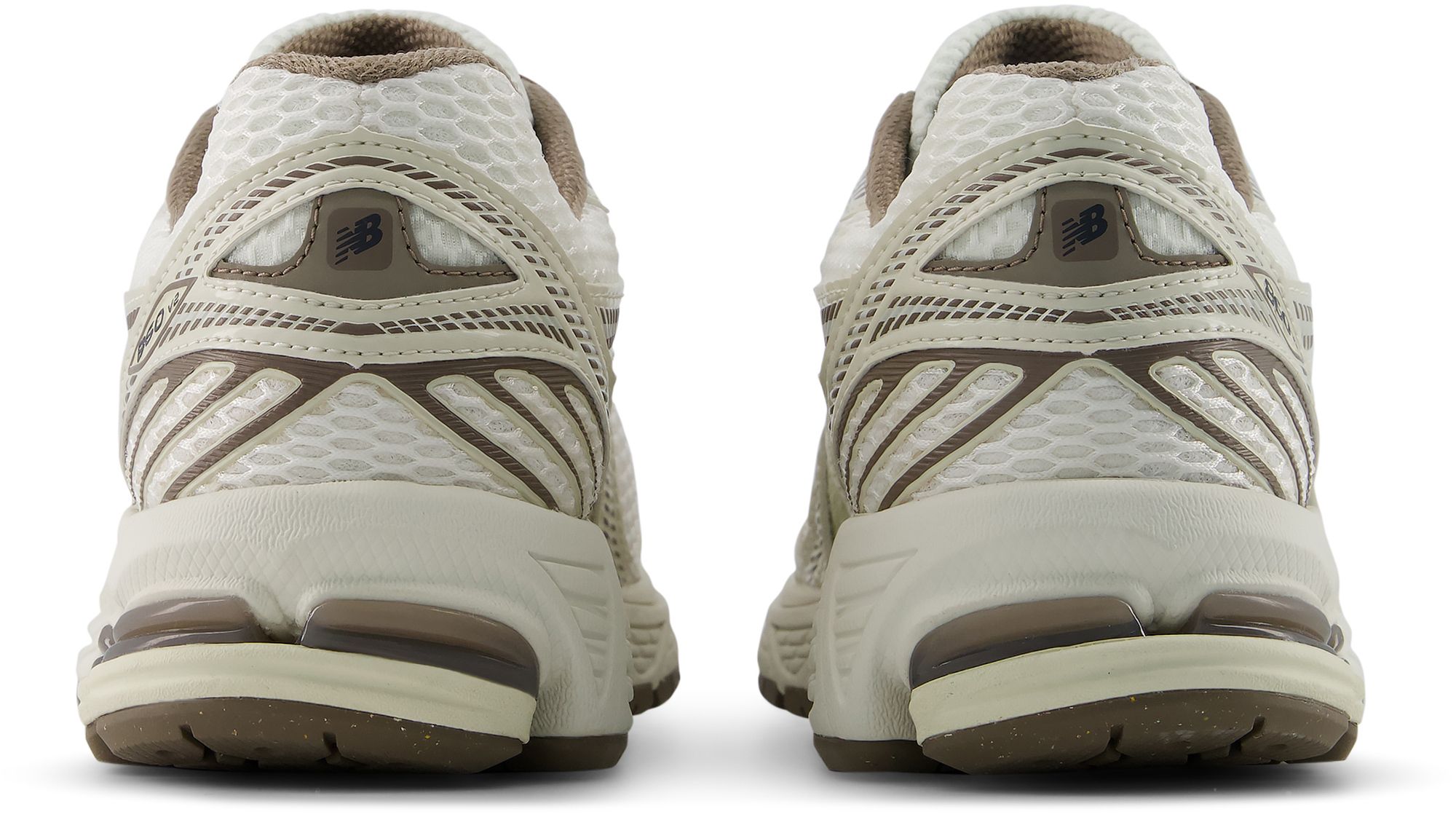 New Balance 860v2 Shoes product image