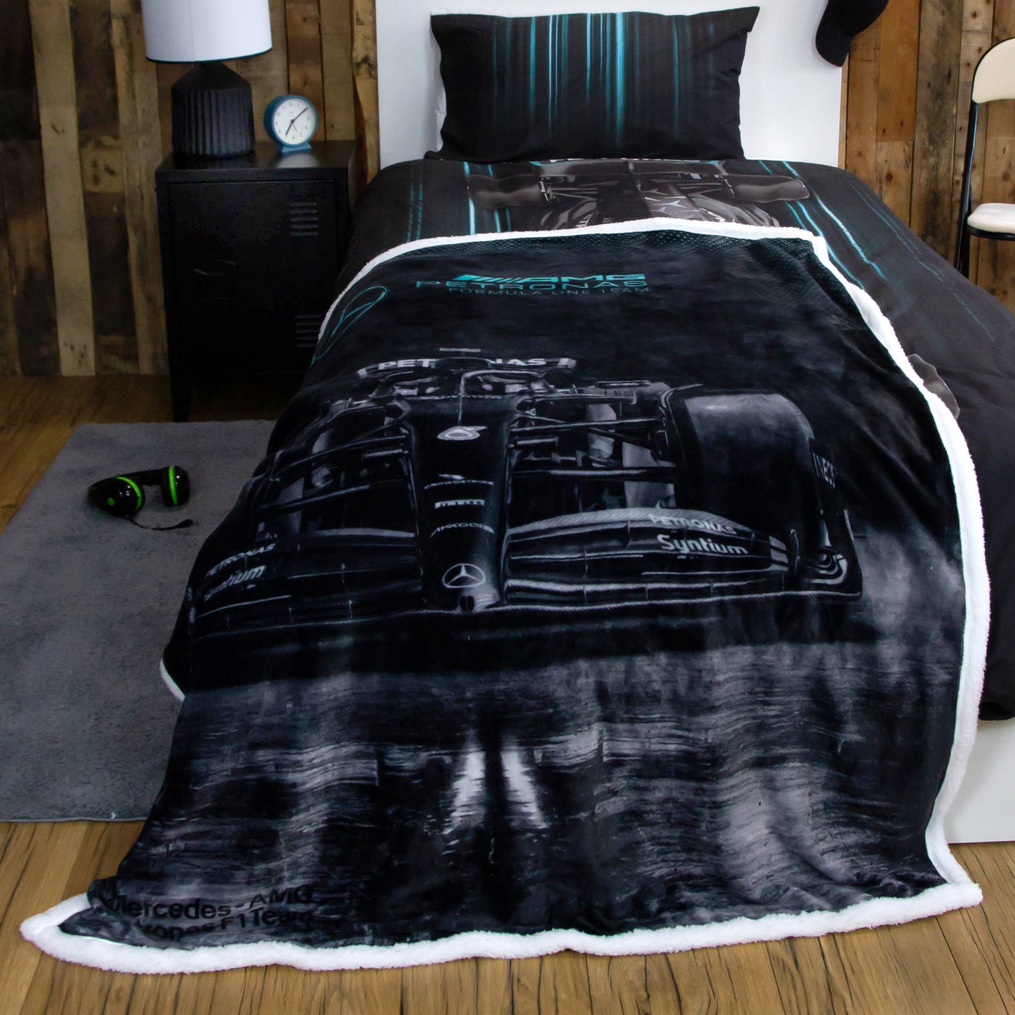 Character World F1 Mercedes Fleece Blanket product image