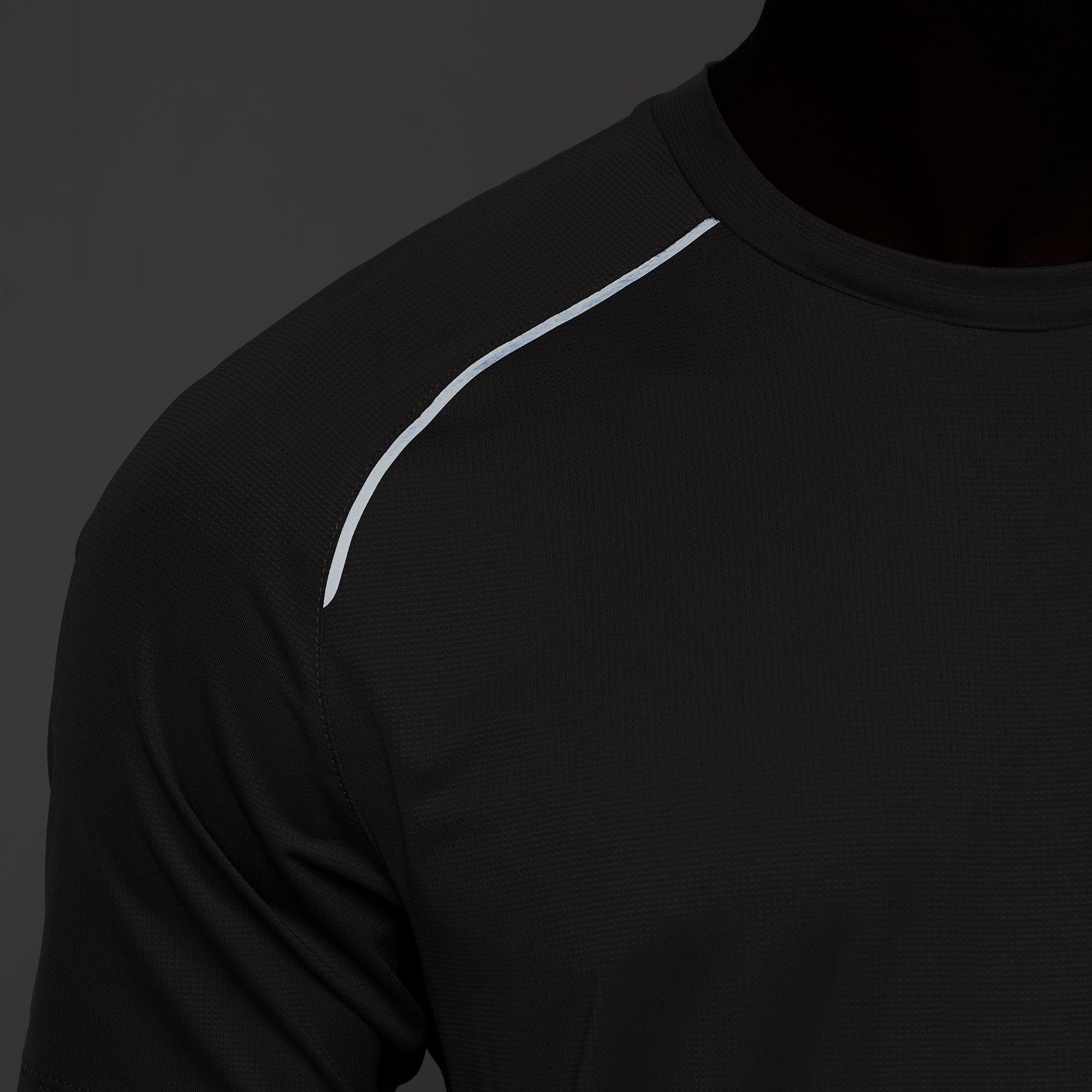 VRST Men's Accelerate Run Tee product image