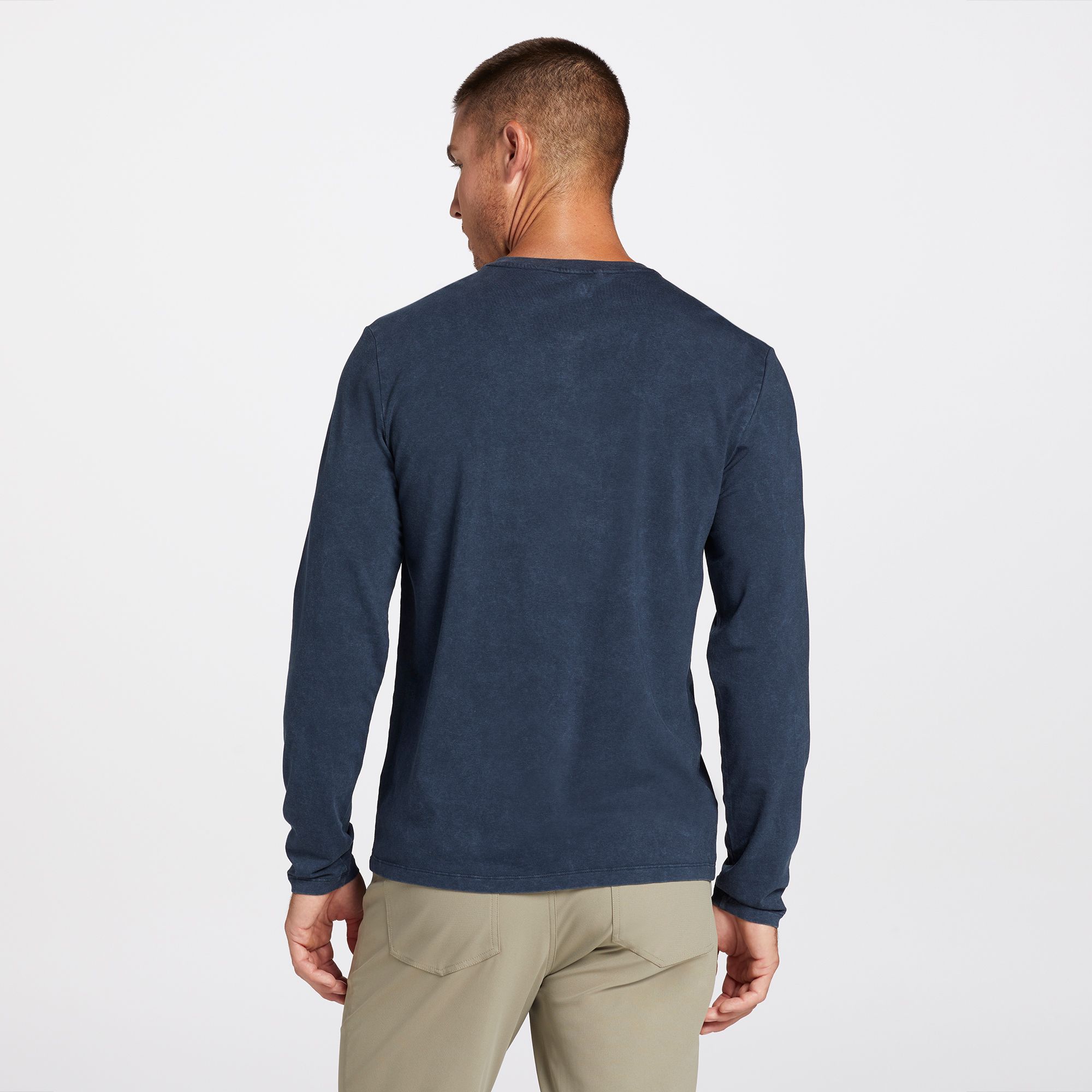 Dick's Sporting Goods VRST Men's Essential Henley Shirt | Hamilton Place