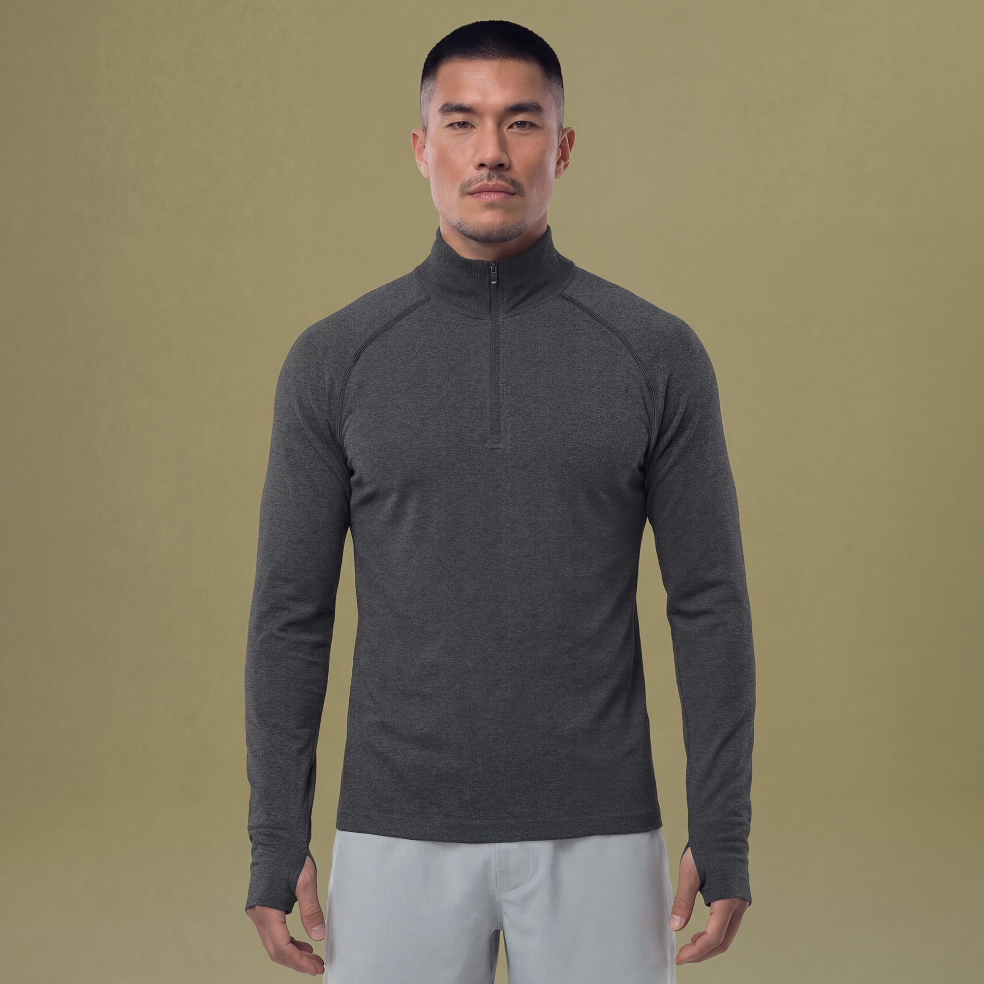 VRST Men's Circuit Seamless 1/4 Zip Pullover product image