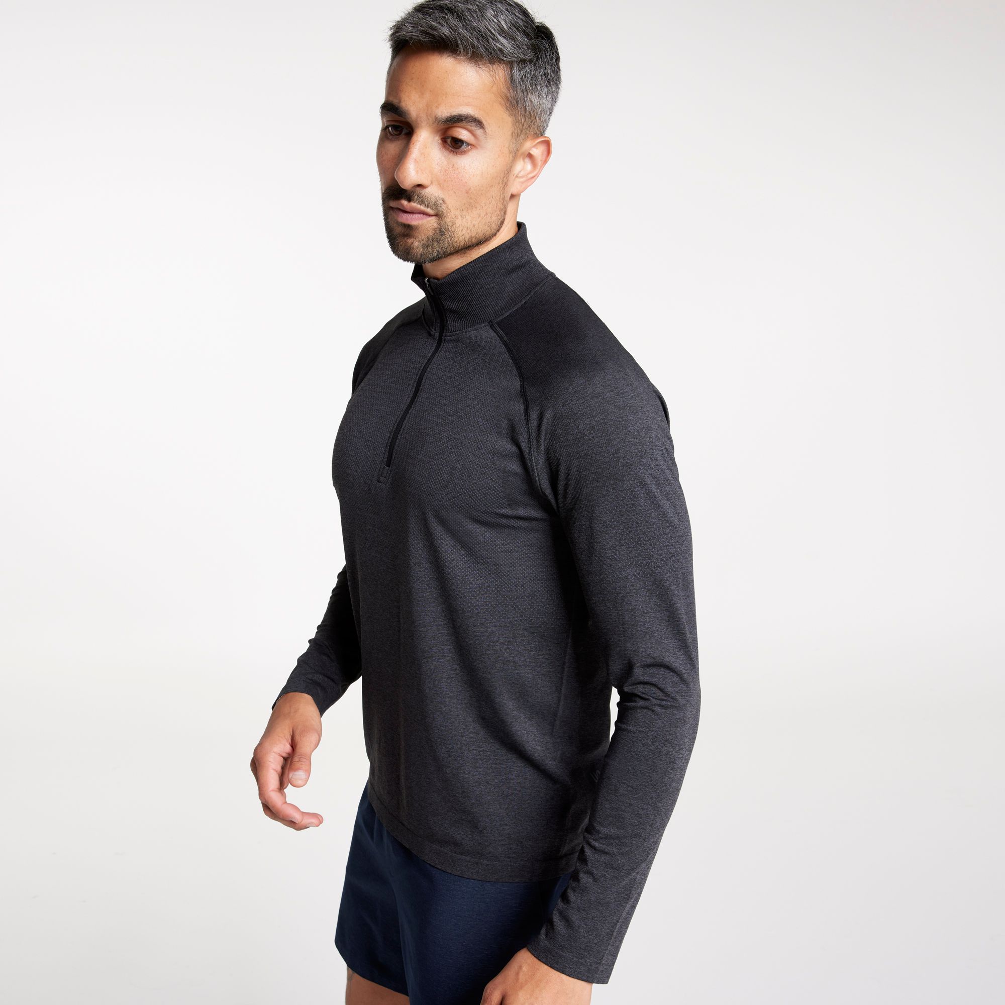 VRST Men's Circuit Seamless 1/4 Zip Pullover product image