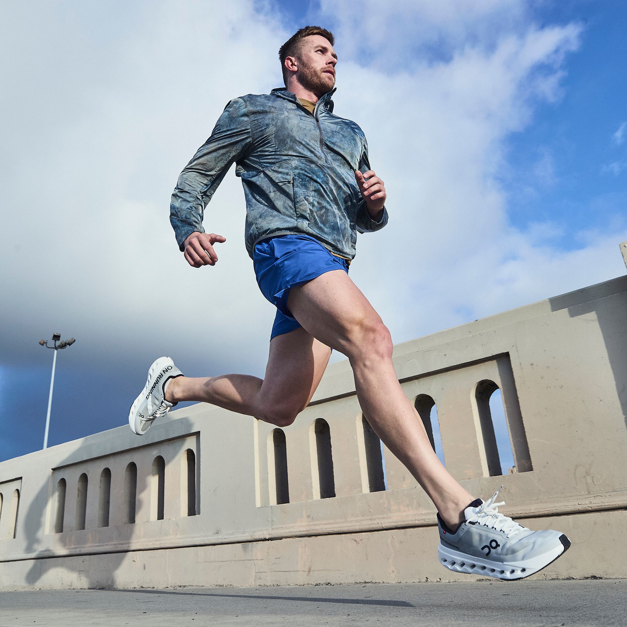 VRST Men's 5" Accelerate Running Brief Short product image