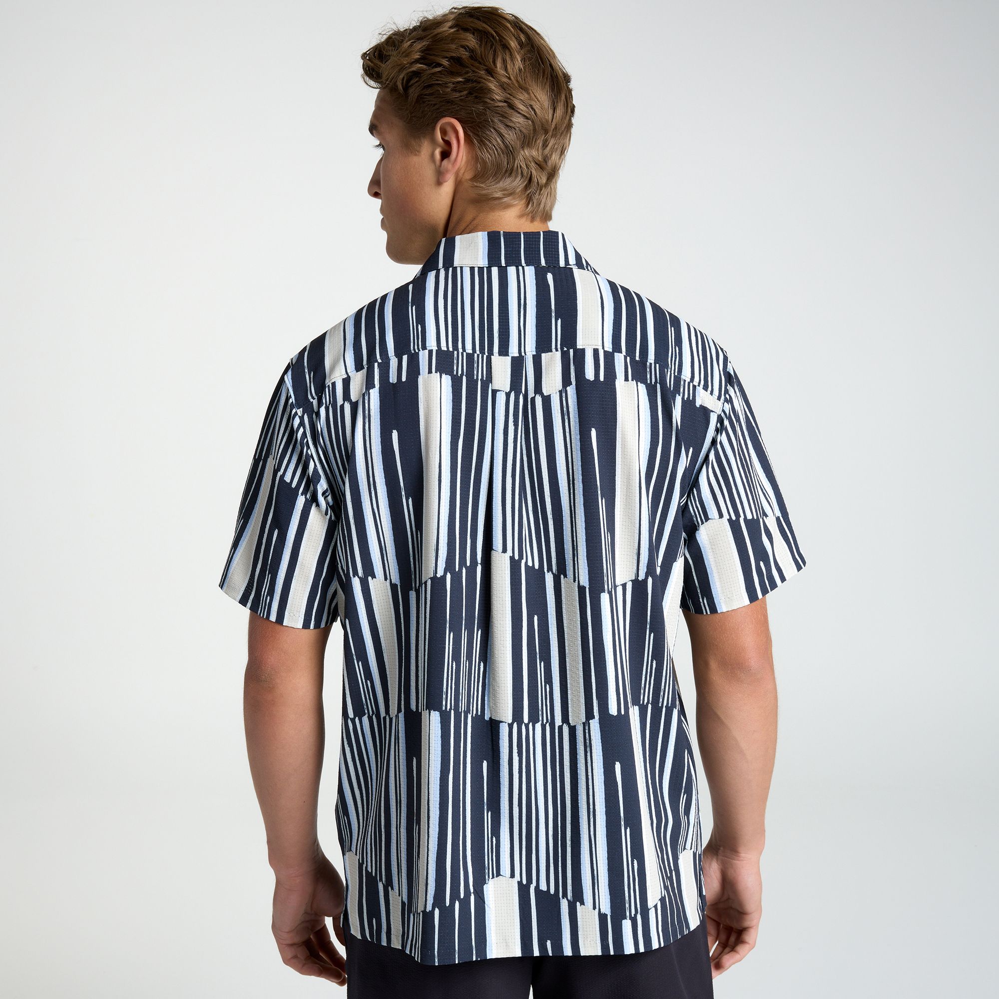 VRST Men's Performance Resort Shirt product image