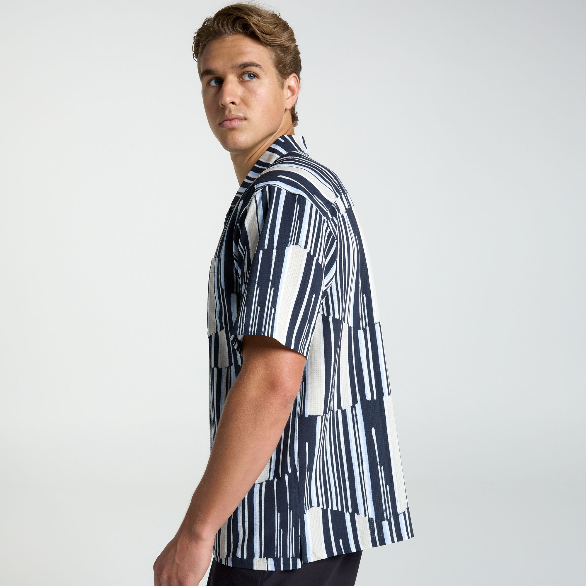 VRST Men's Performance Resort Shirt product image