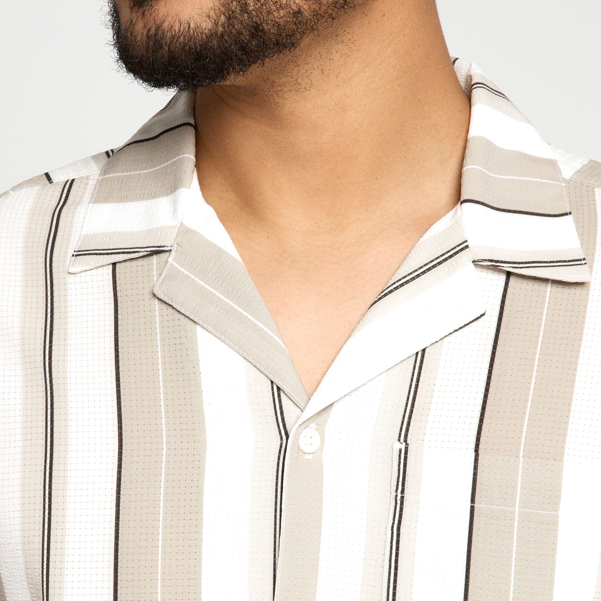 VRST Men's Performance Resort Shirt product image